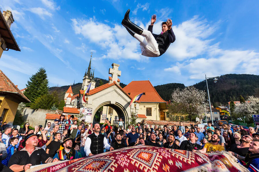 Quels sont les événements culturels à ne pas manquer à Brasov en Roumanie ?